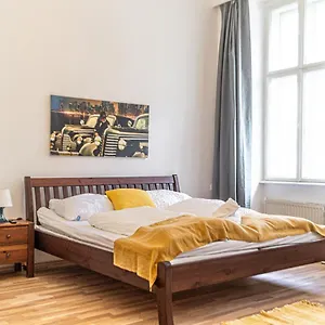 Pleasant 3br Shared Apartment- Ideal For Longstays Viena