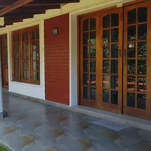 No.11 Uptown Econostay Habitación en casa particular Kandy